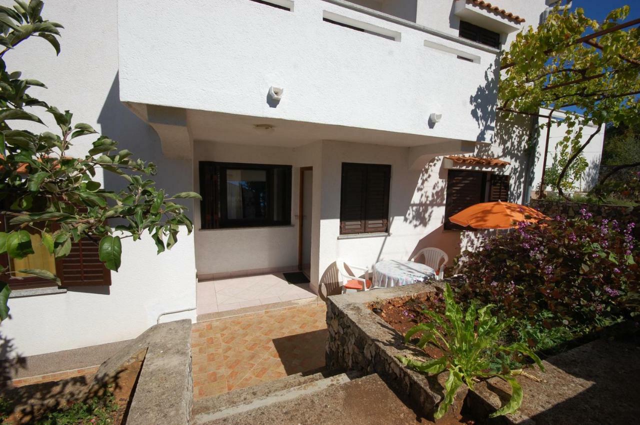 Apartments Daidzic By El-Pi Tours Njivice Esterno foto